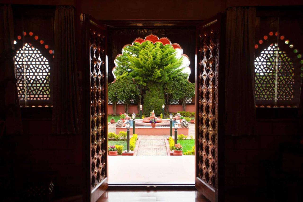 Stayvista At Pink Palace Rajasthani Decor Ooty Exteriör bild